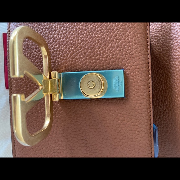 Valentino Vsling bag small, tan color used once. Stickers still intact. - Picture 5 of 14